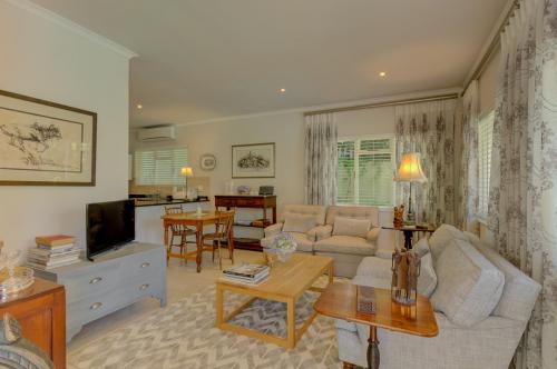 21 Batavia St Golden Acre LOWRES-1